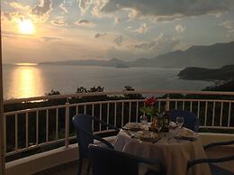 Sunset Residence