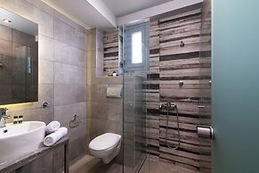SKS Luxury Suites & Rooms