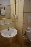 Hotel Dwor Polski