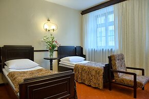 Hotel Dwor Polski
