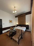 Hotel Dwor Polski