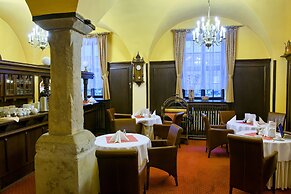 Hotel Dwor Polski