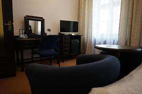 Hotel Dwor Polski