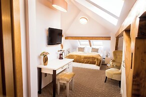 Hotel Golfi