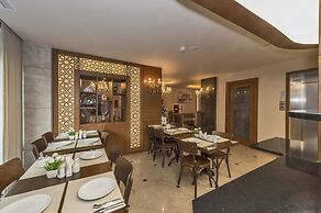 Viore Hotel
