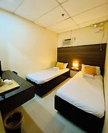 Anton's Inn Hotel