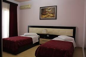 Hotel International