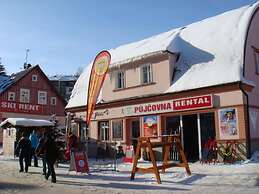 Apartments Holiday Pec