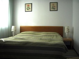 Apartments Holiday Pec
