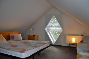 Apartments Holiday Pec