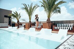 MARQUEE Playa Hotel