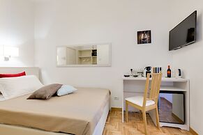 Dolce Luxury Rooms