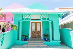 Jet Flamingo Villas