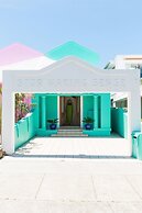 Jet Flamingo Villas