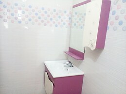 Jo Rooms