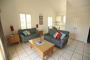 Country Apartments