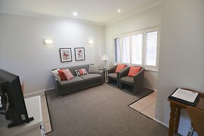 Country Apartments