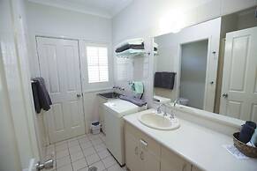 Country Apartments