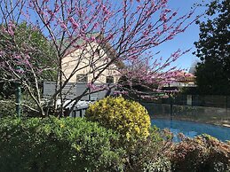 Country Apartments
