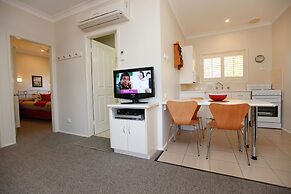 Country Apartments