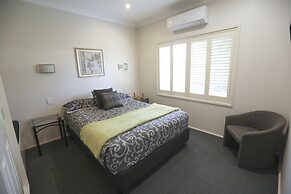 Country Apartments