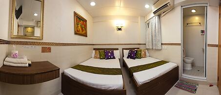 J2 Guest House