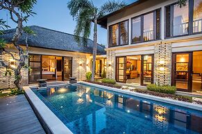 Villa Saffron Seminyak Bali