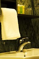 Shams al weibdeh hotel apartment
