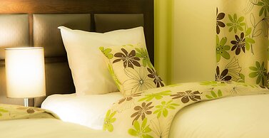 Shams al weibdeh hotel apartment