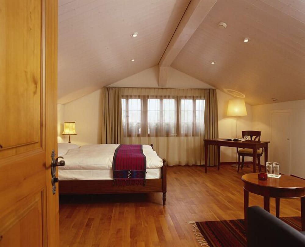 Hotel Kreuz by b_smart