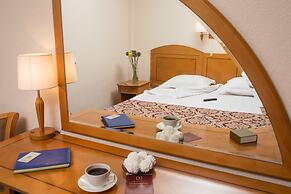 Hotel Primorye
