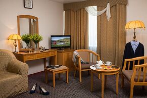 Hotel Primorye