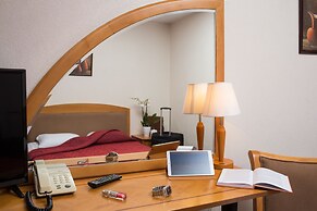 Hotel Primorye