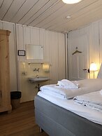 Spinas Gasthaus Val Bever - Hostel
