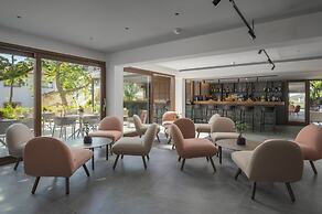 Alkyon Hotel