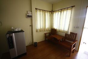 Baan Chomlay Resort