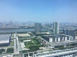 Checkinn Business Apartment-Poly World