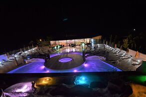 Grand Beach Hotel
