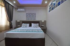 Grand Beach Hotel