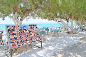 Grand Beach Hotel