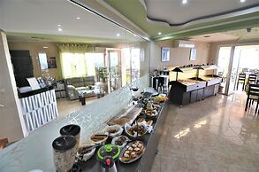 Grand Beach Hotel
