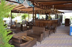 Grand Beach Hotel