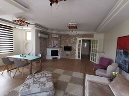 Arya Suites