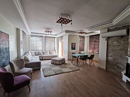 Arya Suites