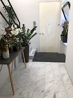 200 Rooms & Terrace