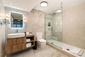Monarch House Serviced Apartments