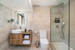 Monarch House Serviced Apartments