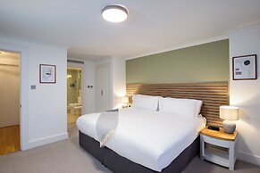 Monarch House Serviced Apartments