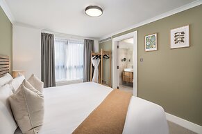 Monarch House Serviced Apartments