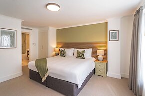Monarch House Serviced Apartments
